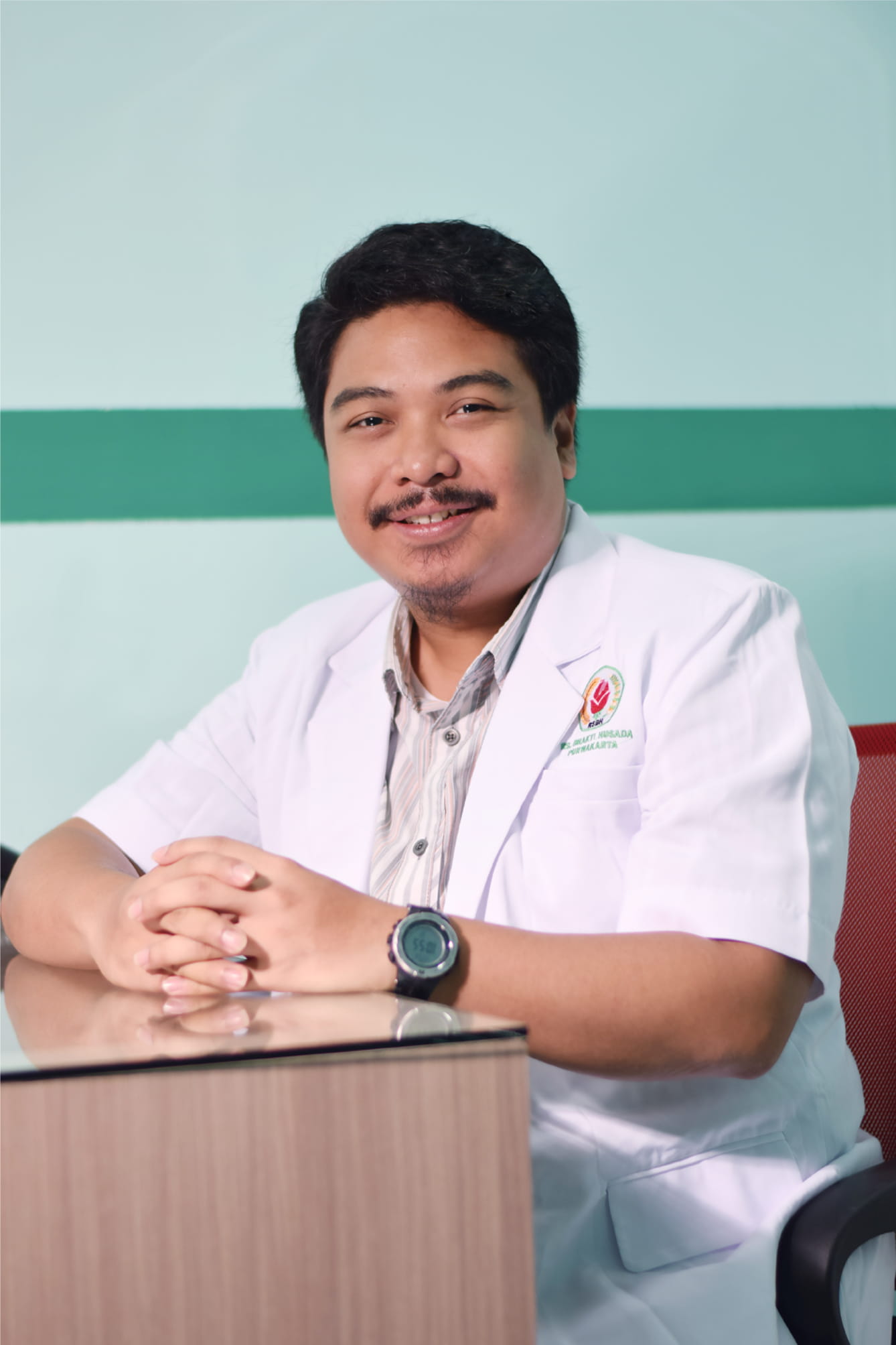Foto dr. Hernandi Putra Prasetya, Sp.B
